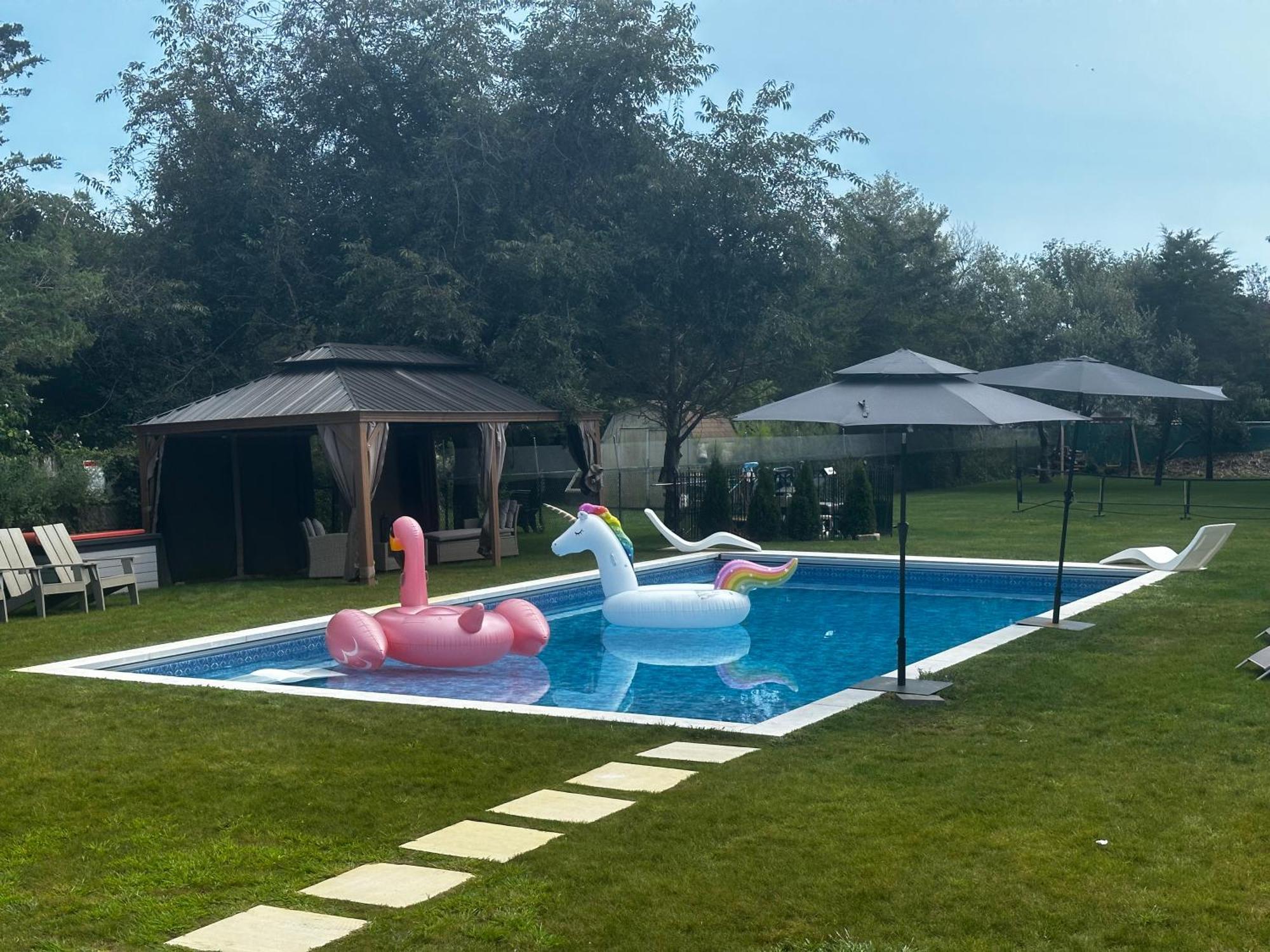 North Fork House For Rent Villa Mattituck Bagian luar foto