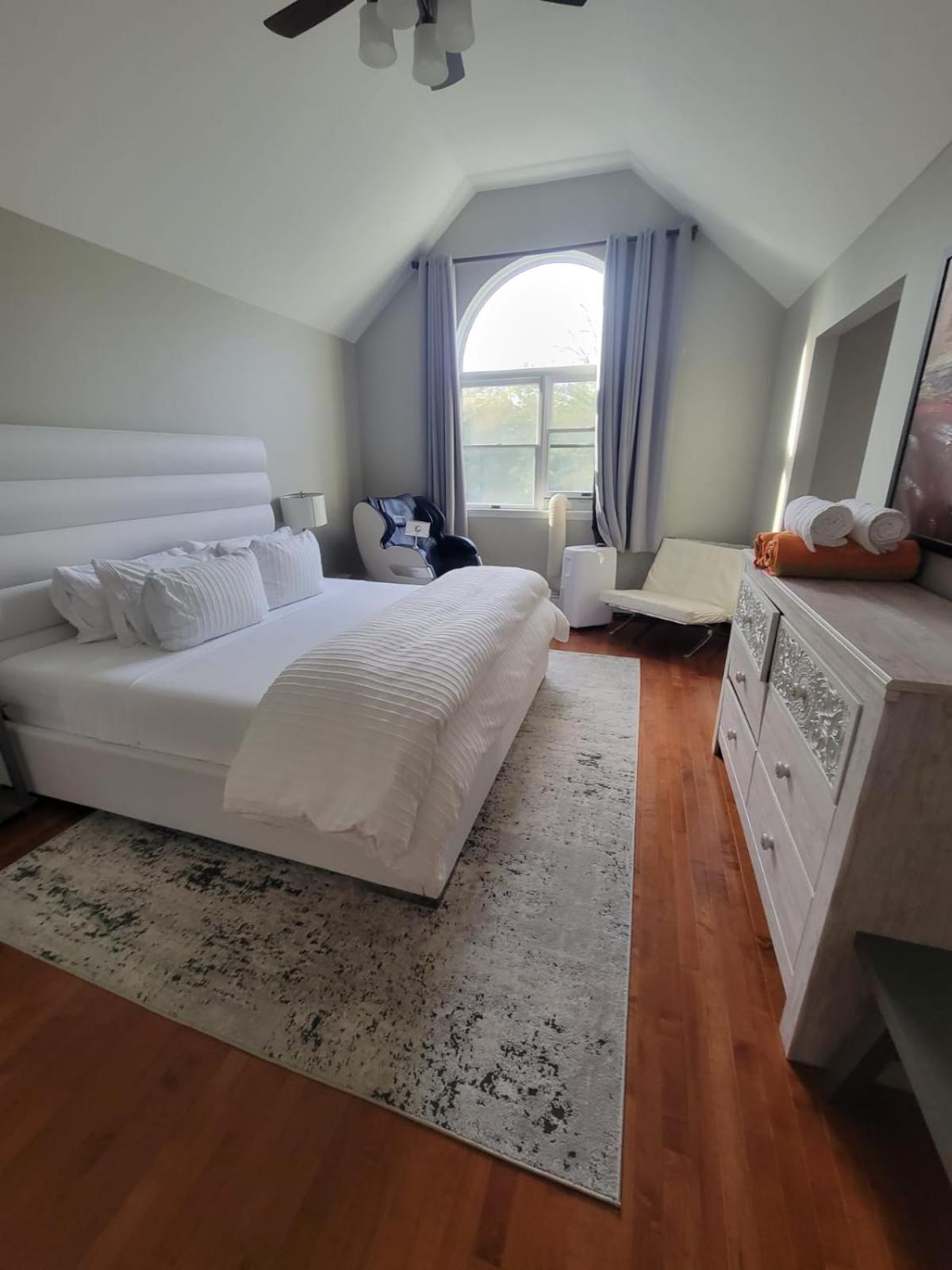 North Fork House For Rent Villa Mattituck Bagian luar foto